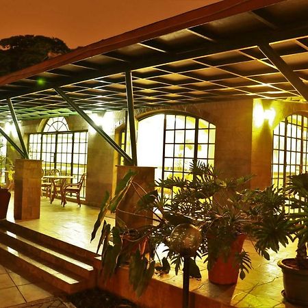 ACK Guest House Nairobi Extérieur photo