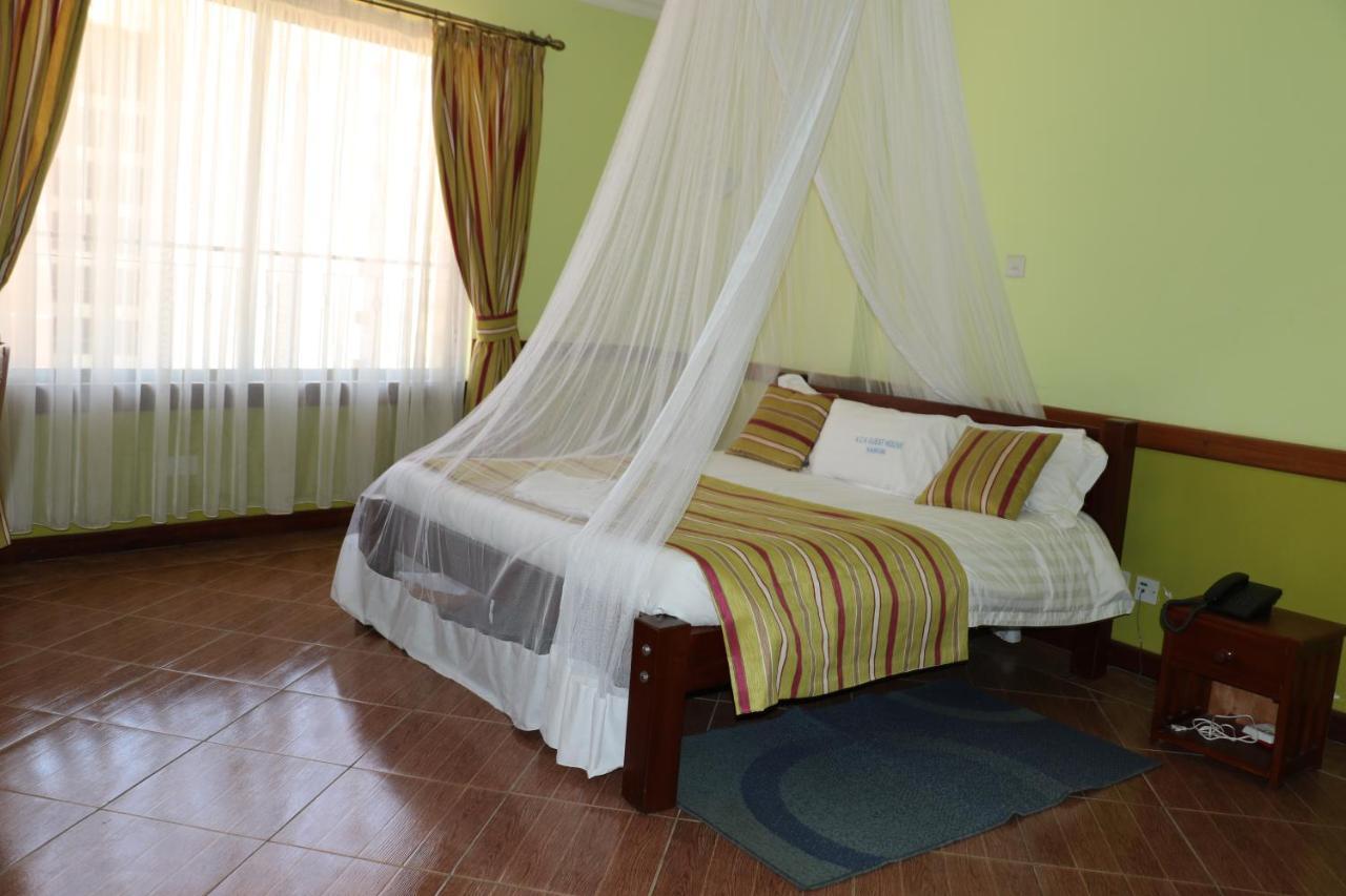 ACK Guest House Nairobi Extérieur photo