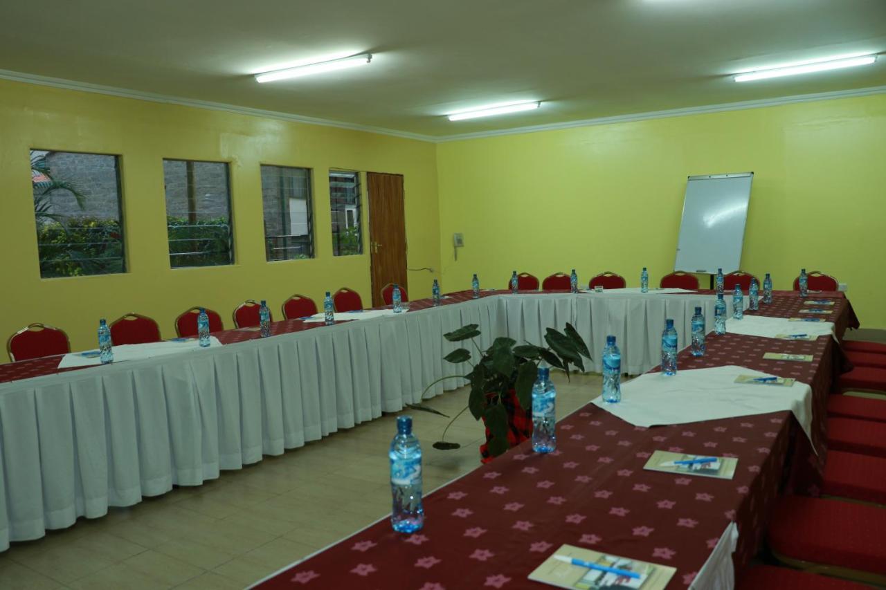 ACK Guest House Nairobi Extérieur photo
