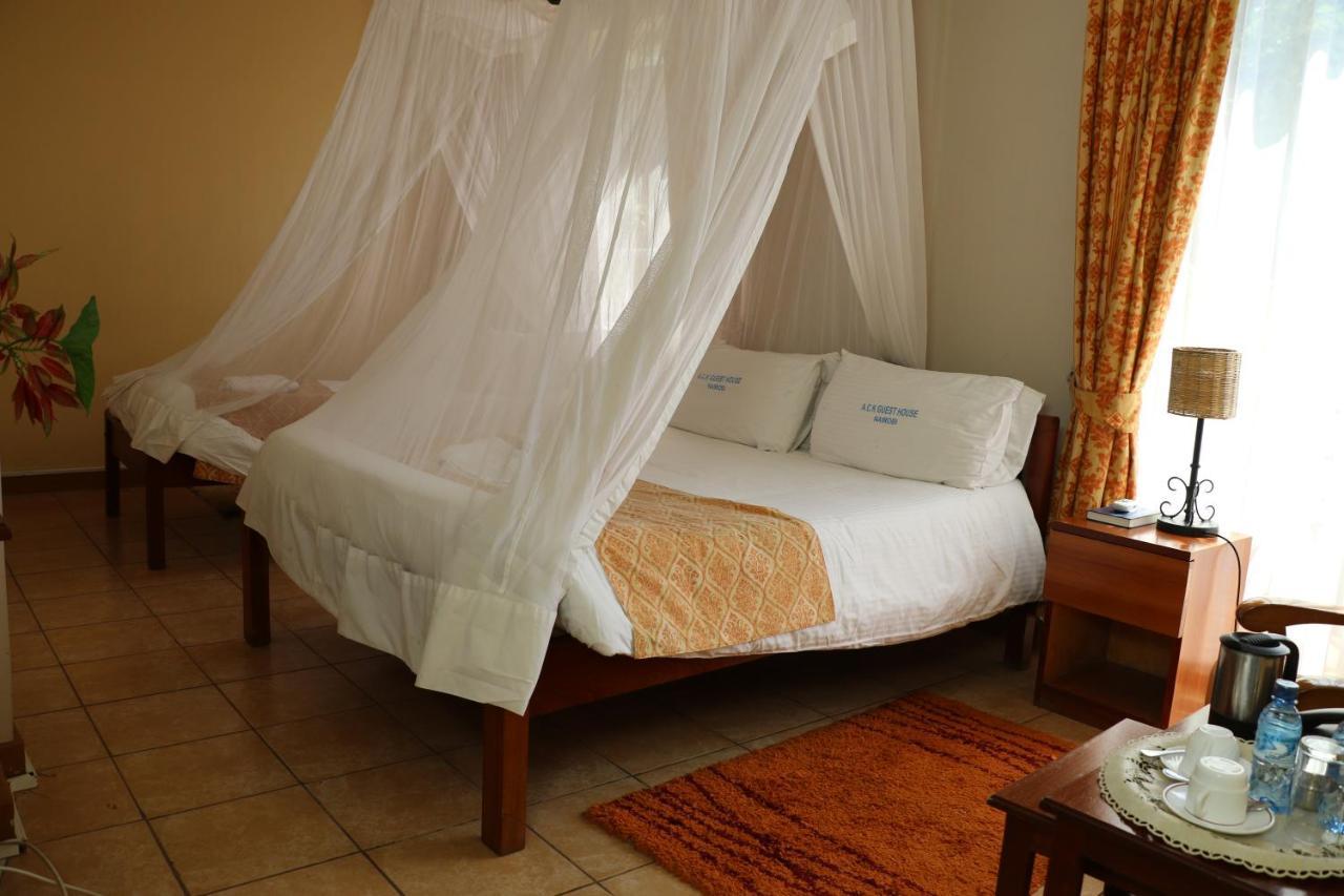 ACK Guest House Nairobi Extérieur photo