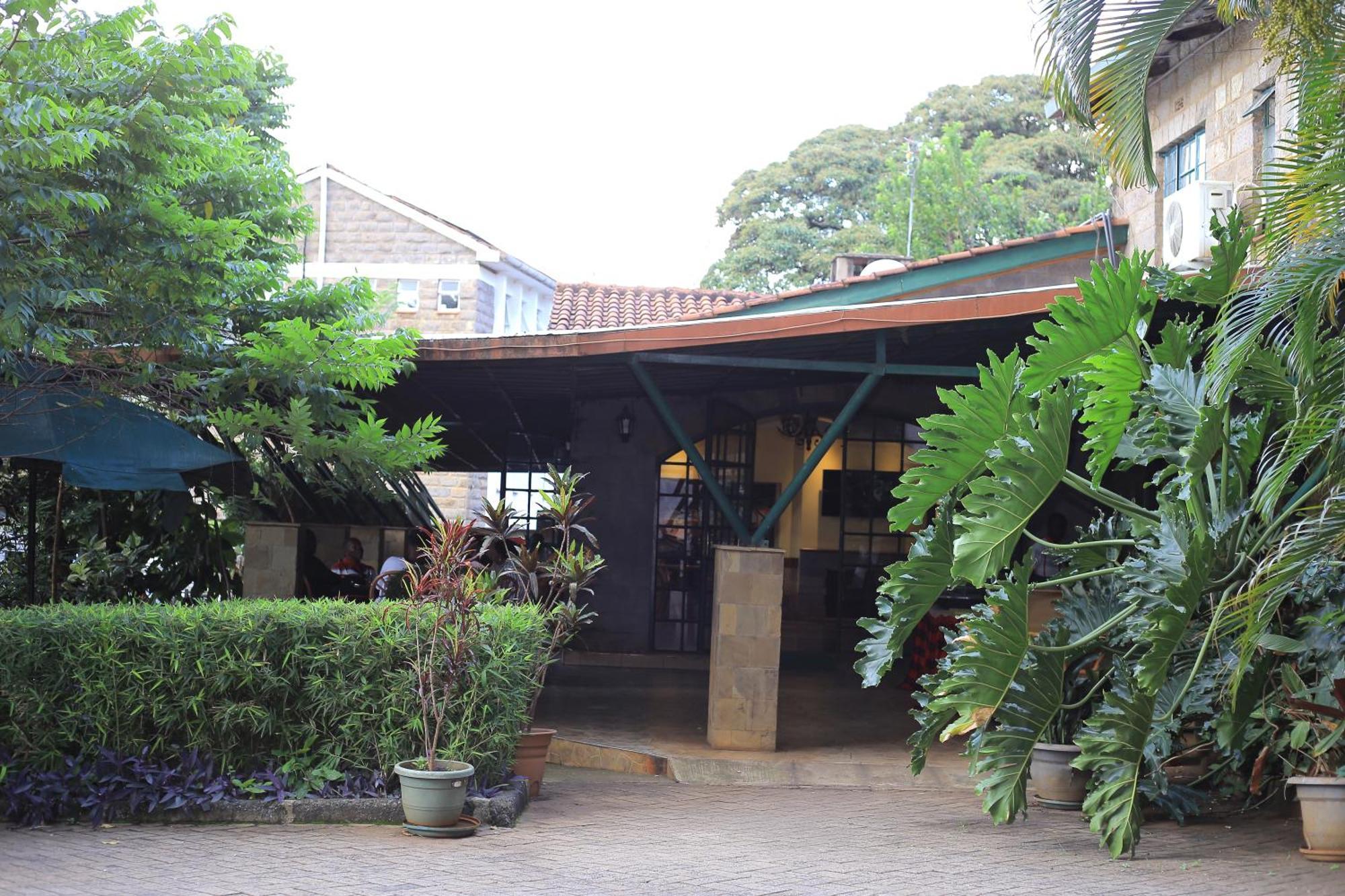 ACK Guest House Nairobi Extérieur photo