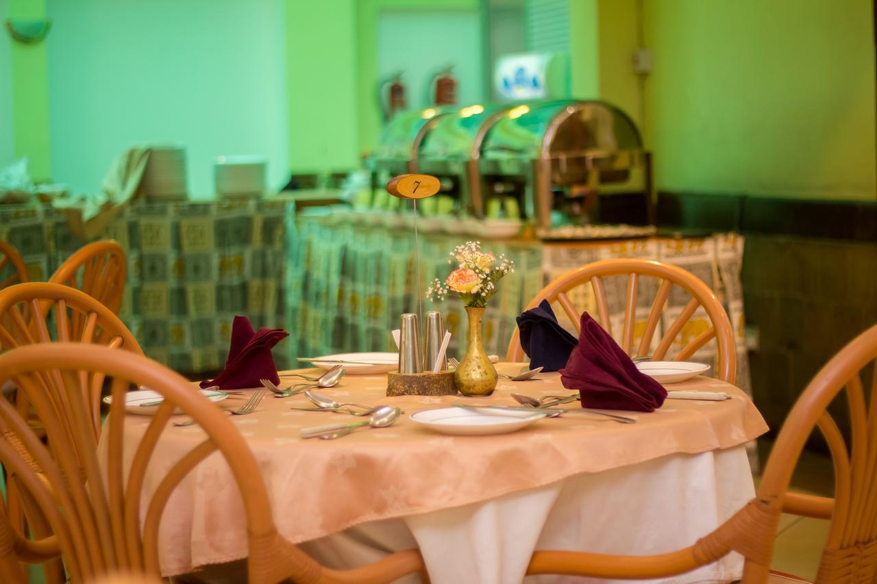 ACK Guest House Nairobi Extérieur photo