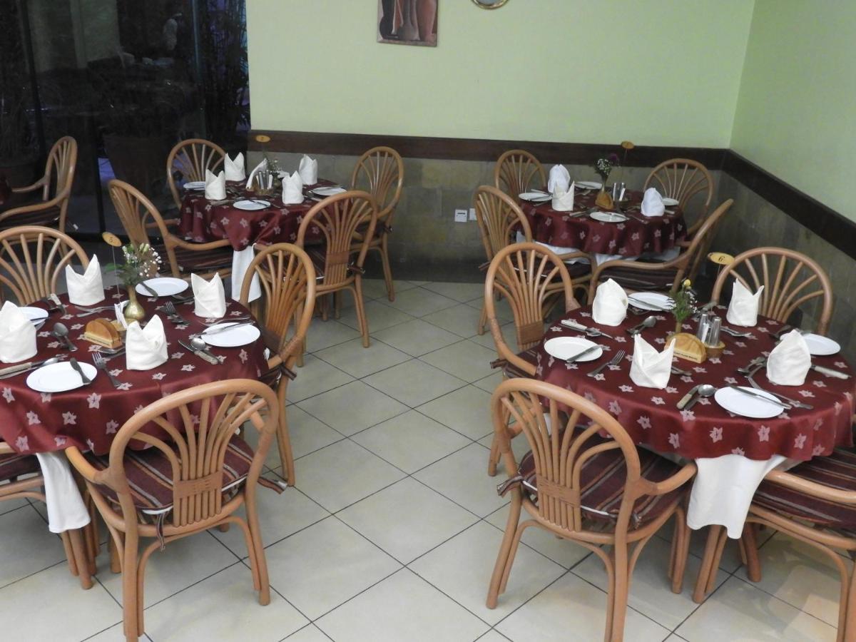 ACK Guest House Nairobi Extérieur photo